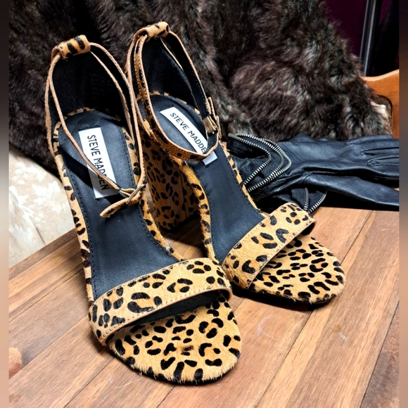Steve Madden Shoes - Steve Madden Carrson Leopard Dress Sandals Size 7